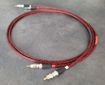 Câble articanal HIFI HX Modulation Référence fabriqué en Suisse