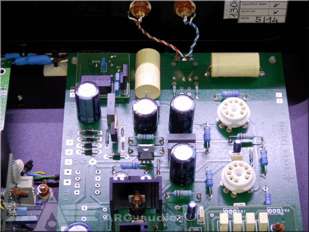 Lector CDP-603 – étage de sortie à tubes
