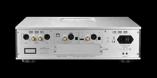 Audia Flight FLS 20 SACD – connectiques analogiques et numériques