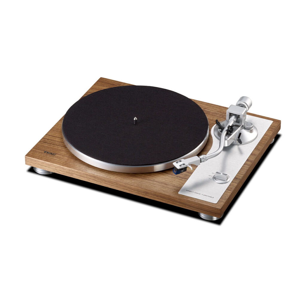 Bras de lecture TEAC TN-4D-SE. Plateau massif TEAC TN-4D-SE