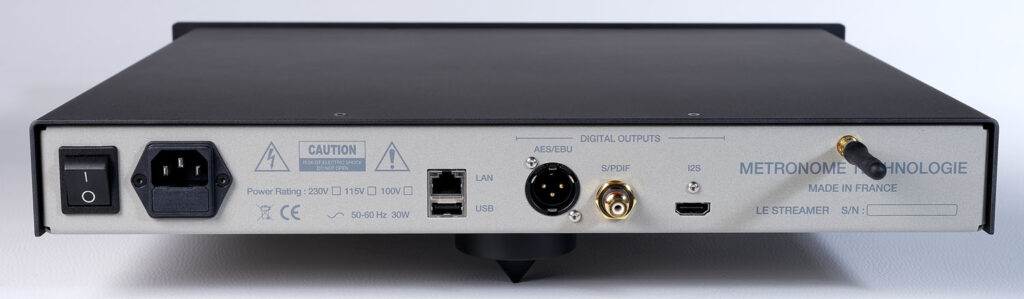 “Metronome Le Streamer – lecteur réseau audiophile haut de gamme de la gamme Classique, disponible chez SON HD Salon Privé.”