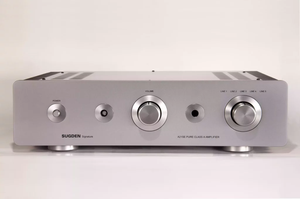 Amplificateur intégré Sugden A21SE Signature pure Classe A finition titane