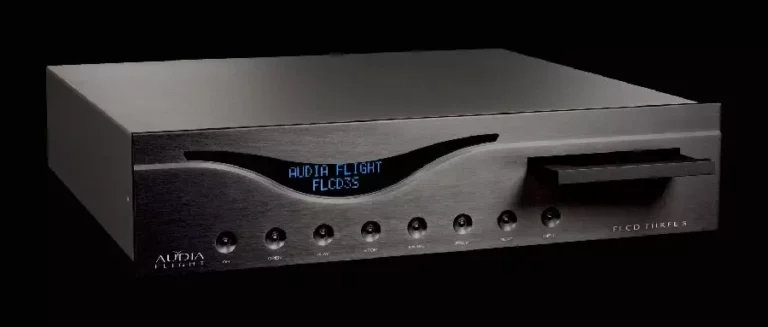 Audia Flight FL CD Three S finition noire vue de face