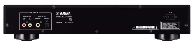 Yamaha CD-S303 face arrière connectique RCA optique et coaxiale