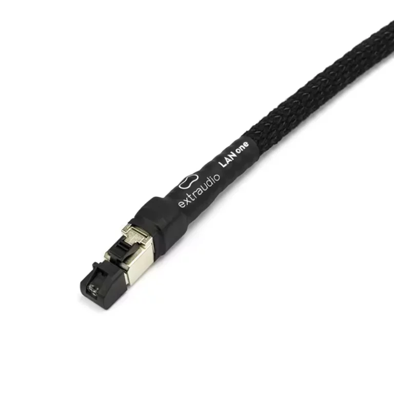 Câble réseau Ethernet RJ 45 Haute fidélité HIFI très haut de gamme blindé Extraudio