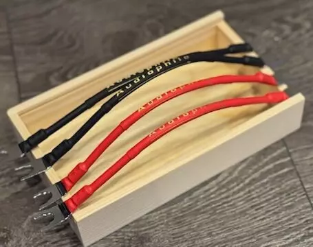 HX Jumpers Premium + de la marque HX – câbles de liaison d’enceintes audiophiles haut de gamme. câbles audio sans coloration