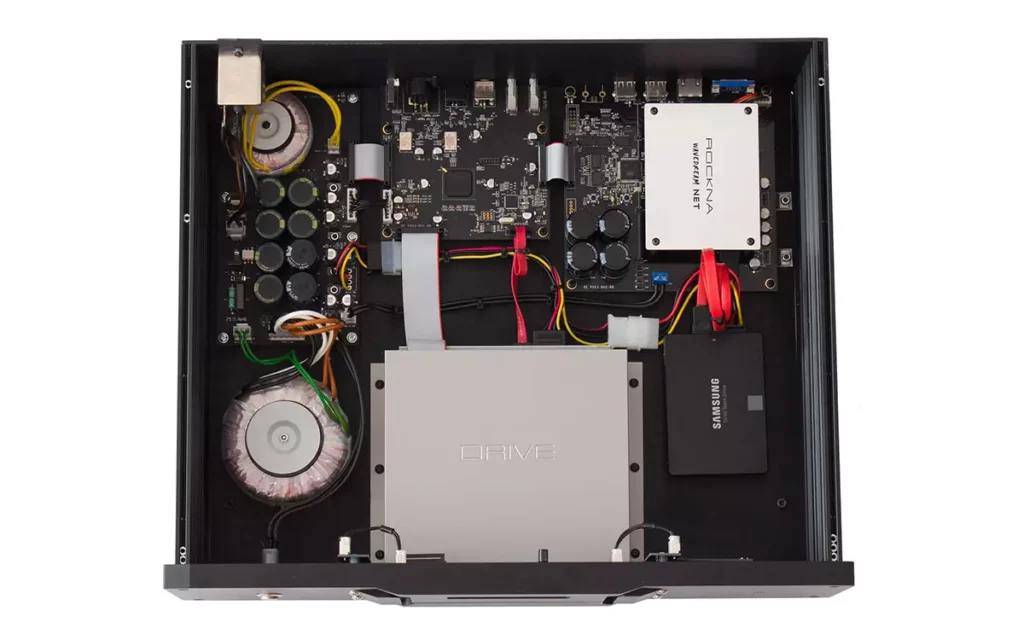 Structure interne du WDNET montrant l'isolation du bloc serveur et du lecteur CD.
