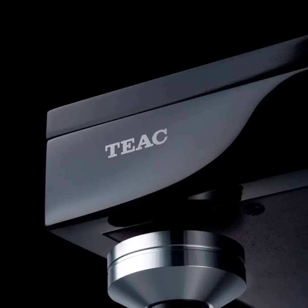 Platine vinyle TEAC TN-5BB face avant