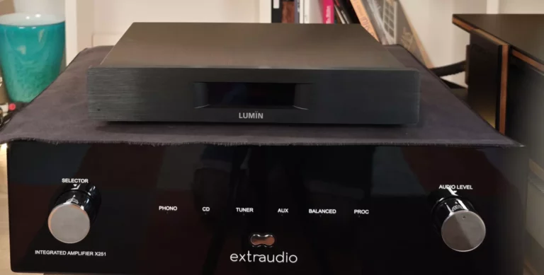 Lumin U1 Mini noir, lecteur réseau audiophile d'occasion, vue de face