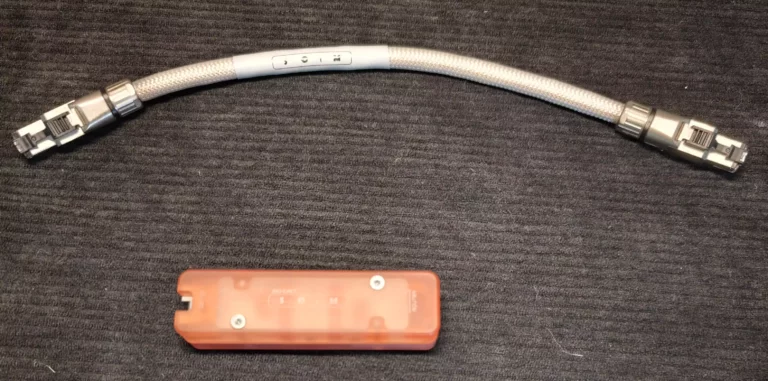 Filtre Ethernet LAN RJ45 SOtM iSO-CAT7 et son câble dCBL-CAT7u, ensemble complet d'occasion